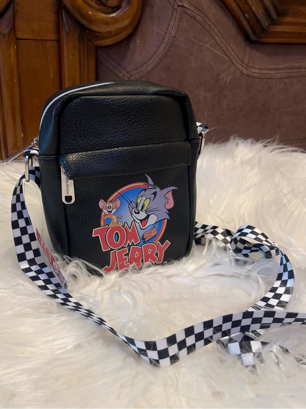 Tom and Jerry NWT  Black vegan leather Crossbody Bag unisex Casual Shoulder Bag - Picture 8 of 15